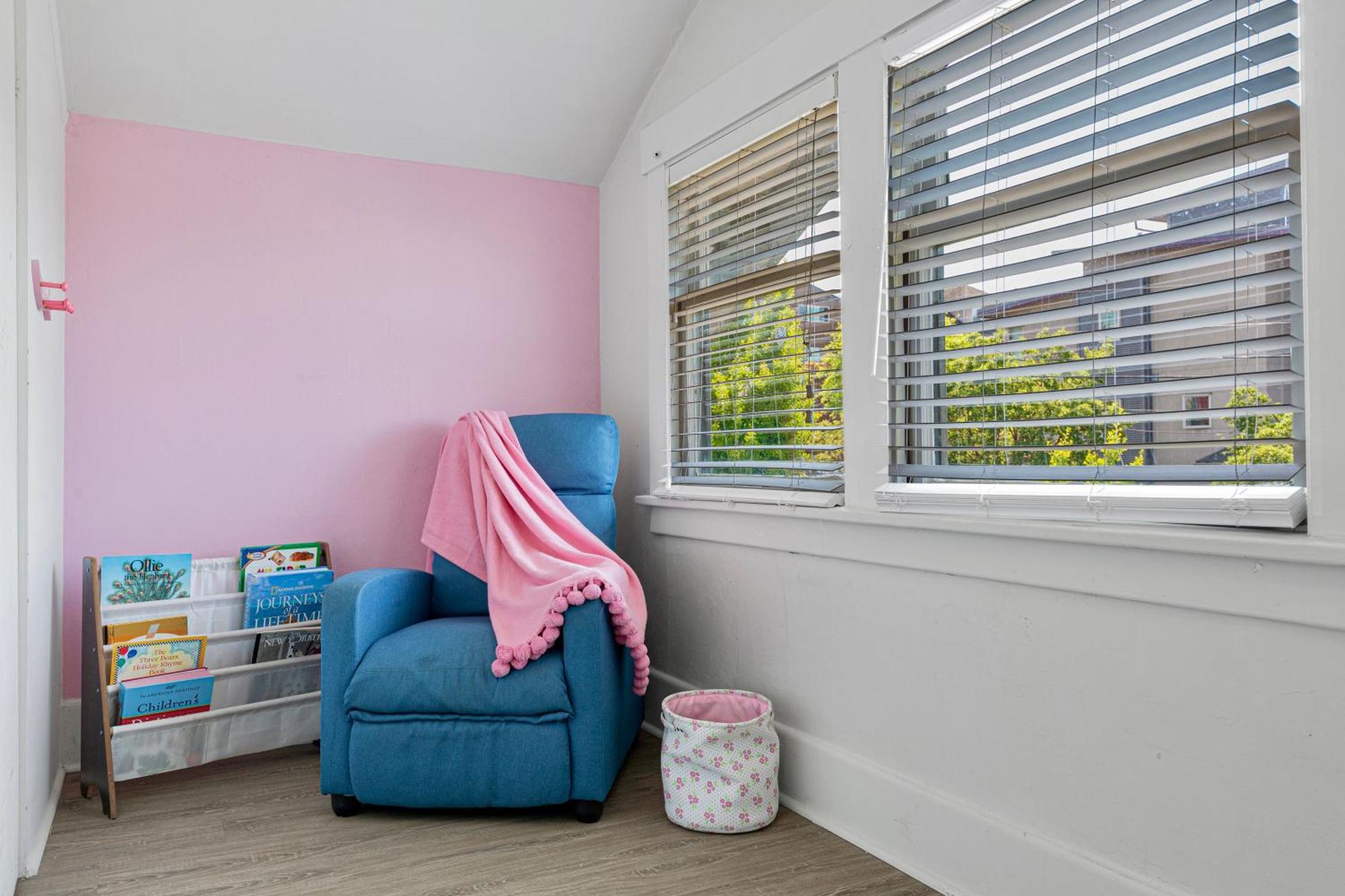 Vintage 3 Bedroom Home In Prime Eastlake Seattle With Private Parking Exteriér fotografie