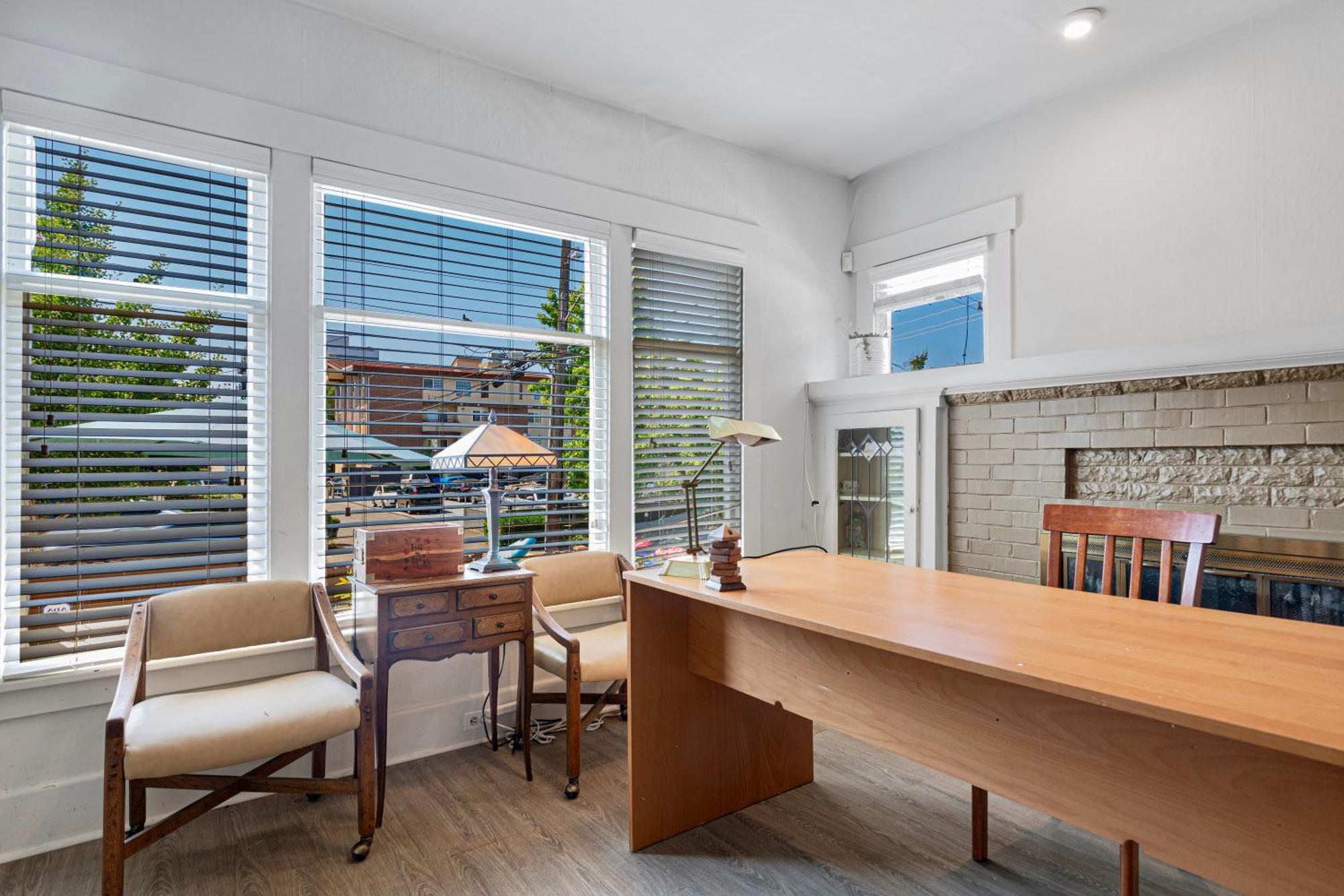 Vintage 3 Bedroom Home In Prime Eastlake Seattle With Private Parking Exteriér fotografie