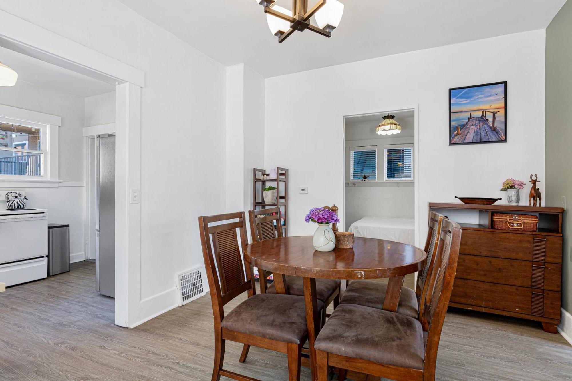 Vintage 3 Bedroom Home In Prime Eastlake Seattle With Private Parking Exteriér fotografie