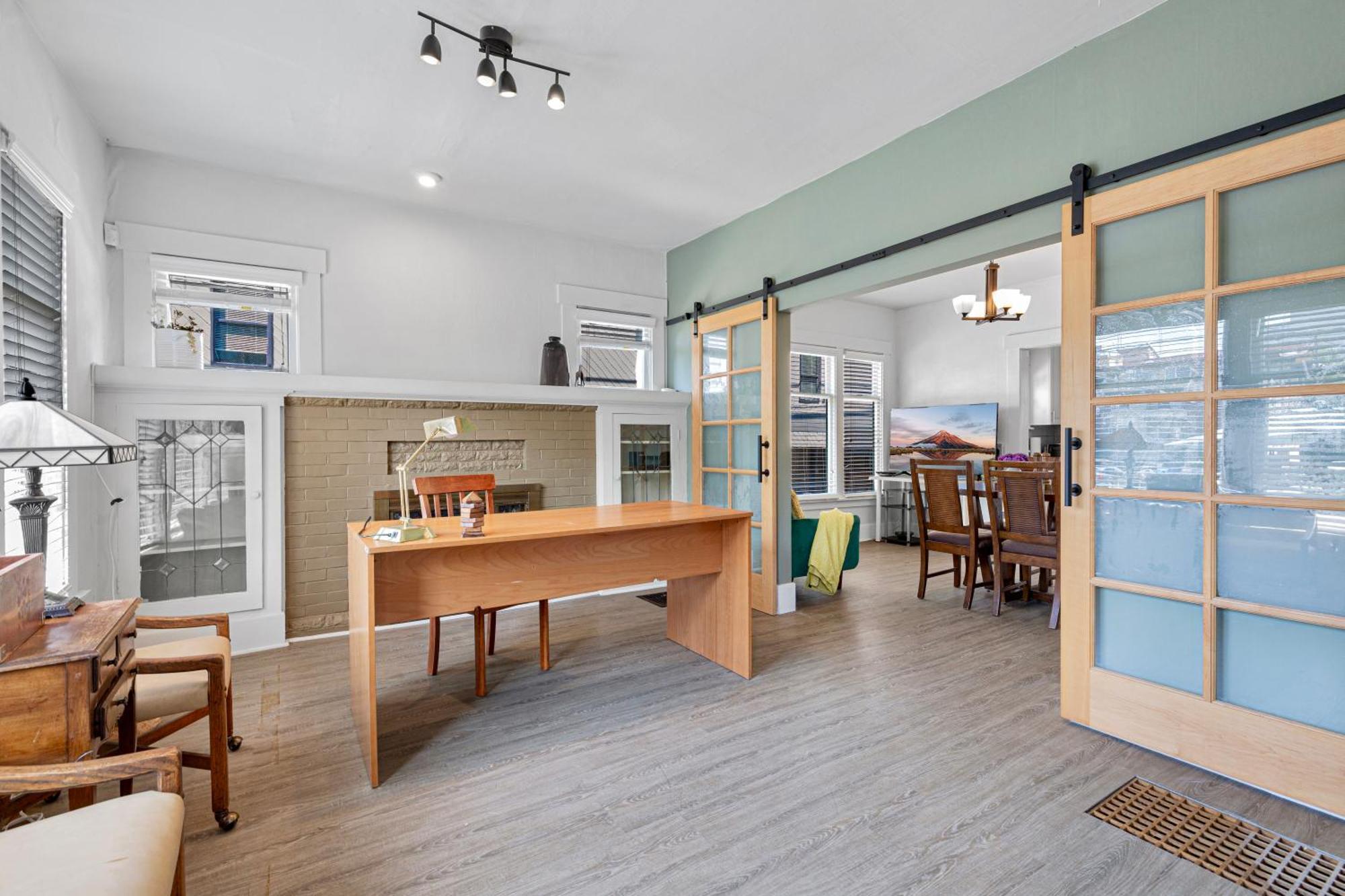 Vintage 3 Bedroom Home In Prime Eastlake Seattle With Private Parking Exteriér fotografie